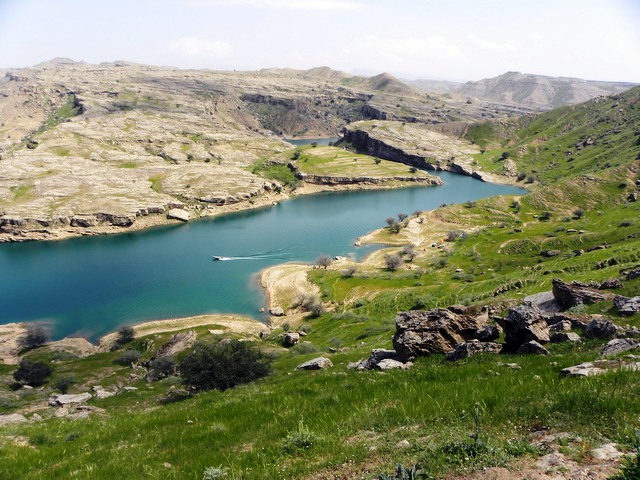 دشت سوسن.تور دشت سوسن.ایذه.راهنمای سفر به دشت سوسن.تور.تور ارزان.تور از اصفهان.نوروز95.بهار95.تور شاد.